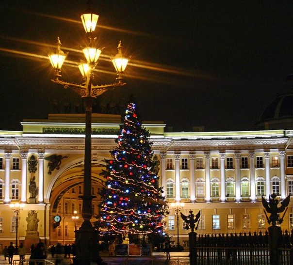 Новогодние и рождественские праздники в Санкт-Петербурге 